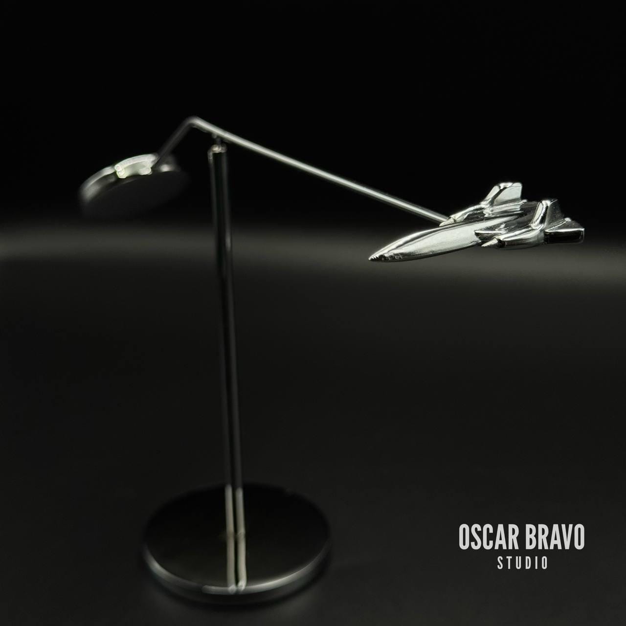 SR-71 Blackbird Balance Model: Chrome Aviation Sculpture OSCAR BRAVO STUDIO