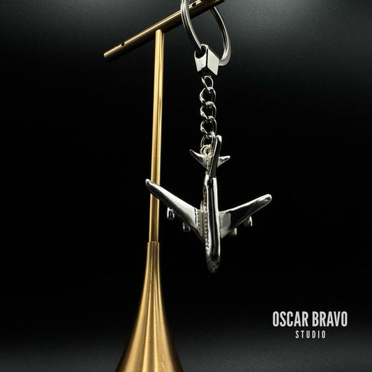 Airplane Keychain for Pilots | Keyring Inspired by 747 and A340 OSCAR BRAVO STUDIO