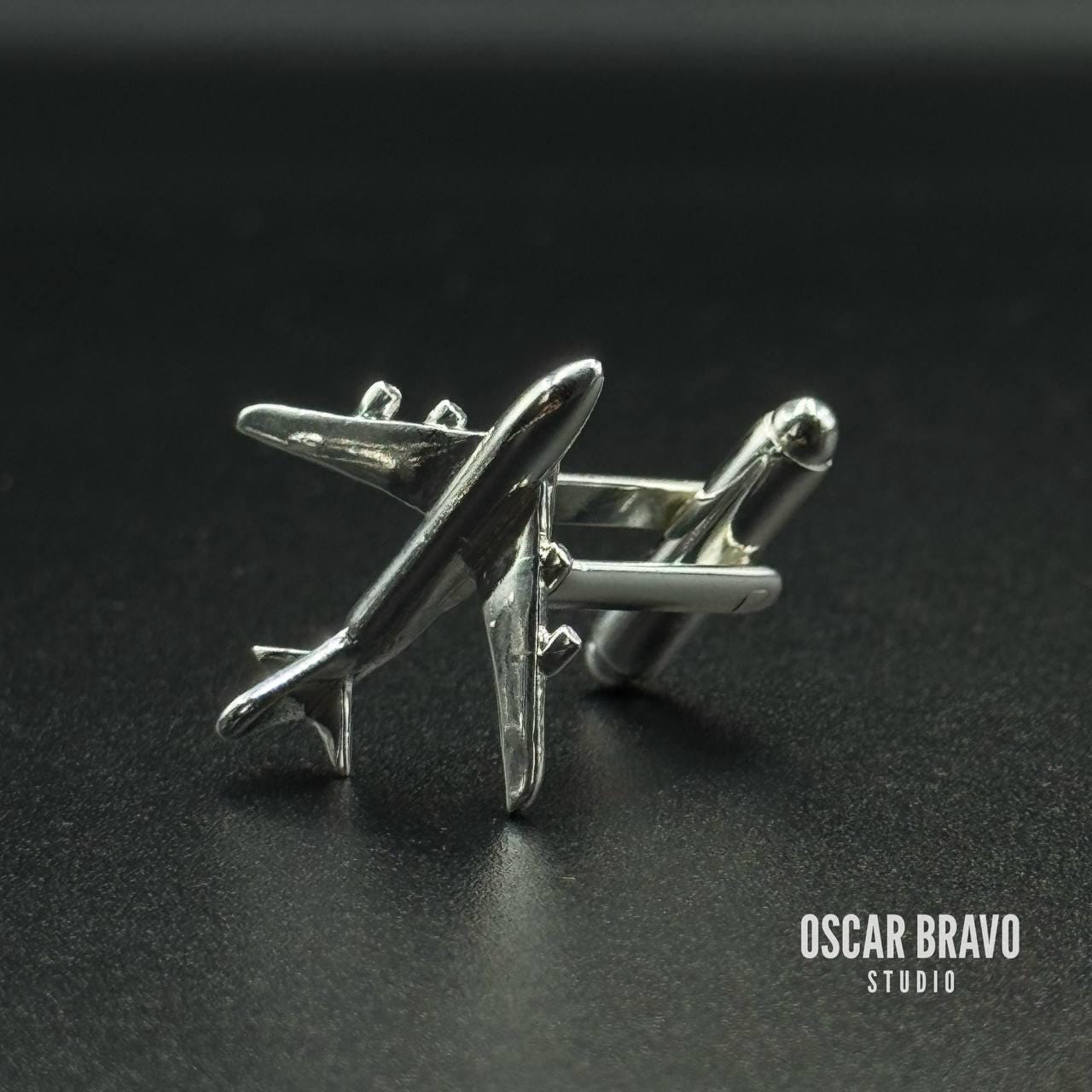 Silver Four Engine Airliner Cufflinks – Handmade Airplane Cuff Links for Pilots & Aviation Enthusiasts OSCAR BRAVO STUDIO