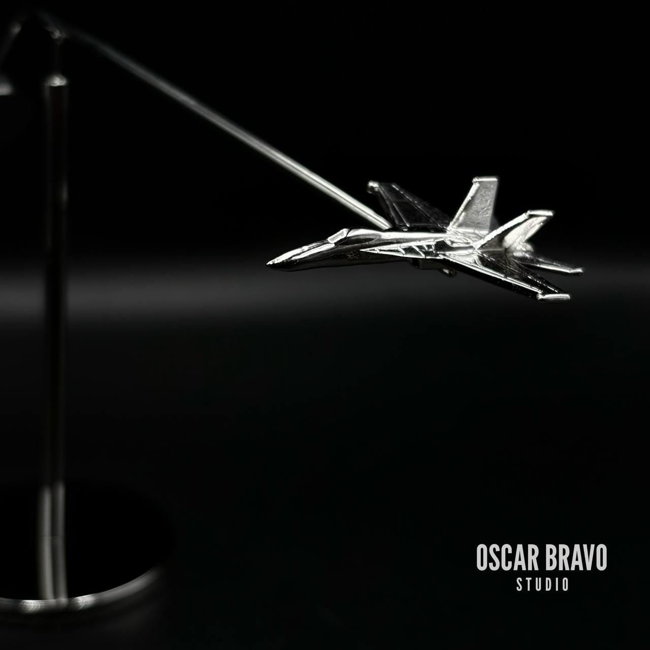 F18 Hornet Balance Model | Floating Fighter Jet Desk Art for Pilots, Veterans, and Aviation Fans OSCAR BRAVO STUDIO
